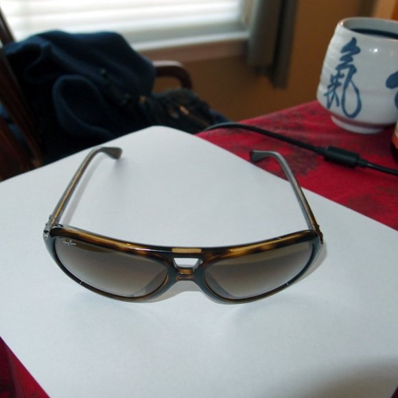 Ray-Ban  RB4162 - 710/51 Sunglasses Havana w/ Gradient Brown Lens 59mm NO… - Picture 7 of 8